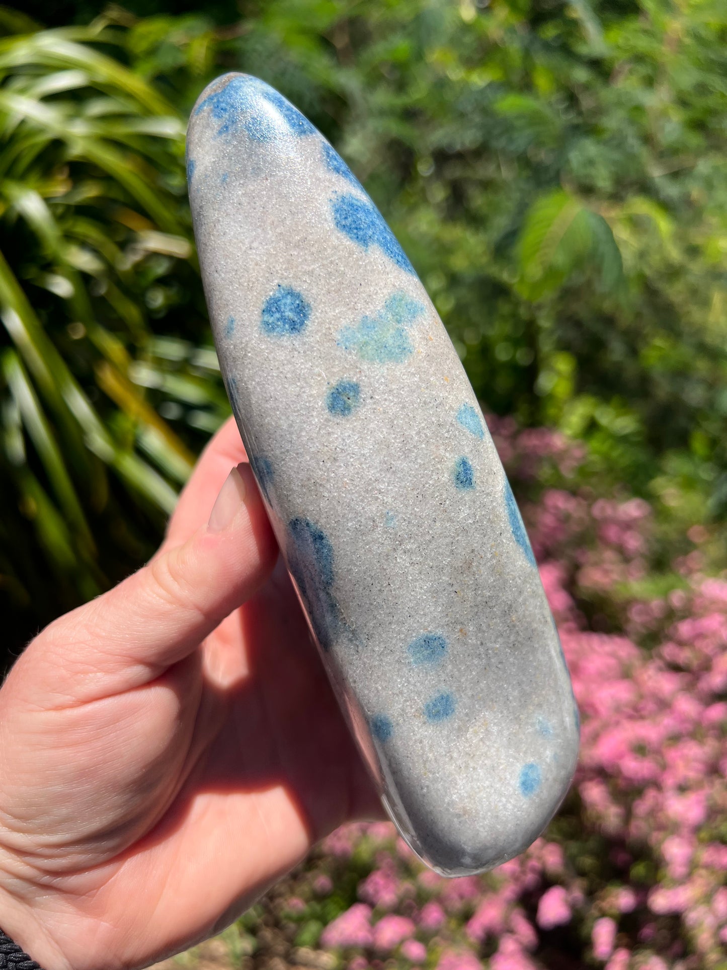 Blue Apatite in Cleavelandite Carved Freeform