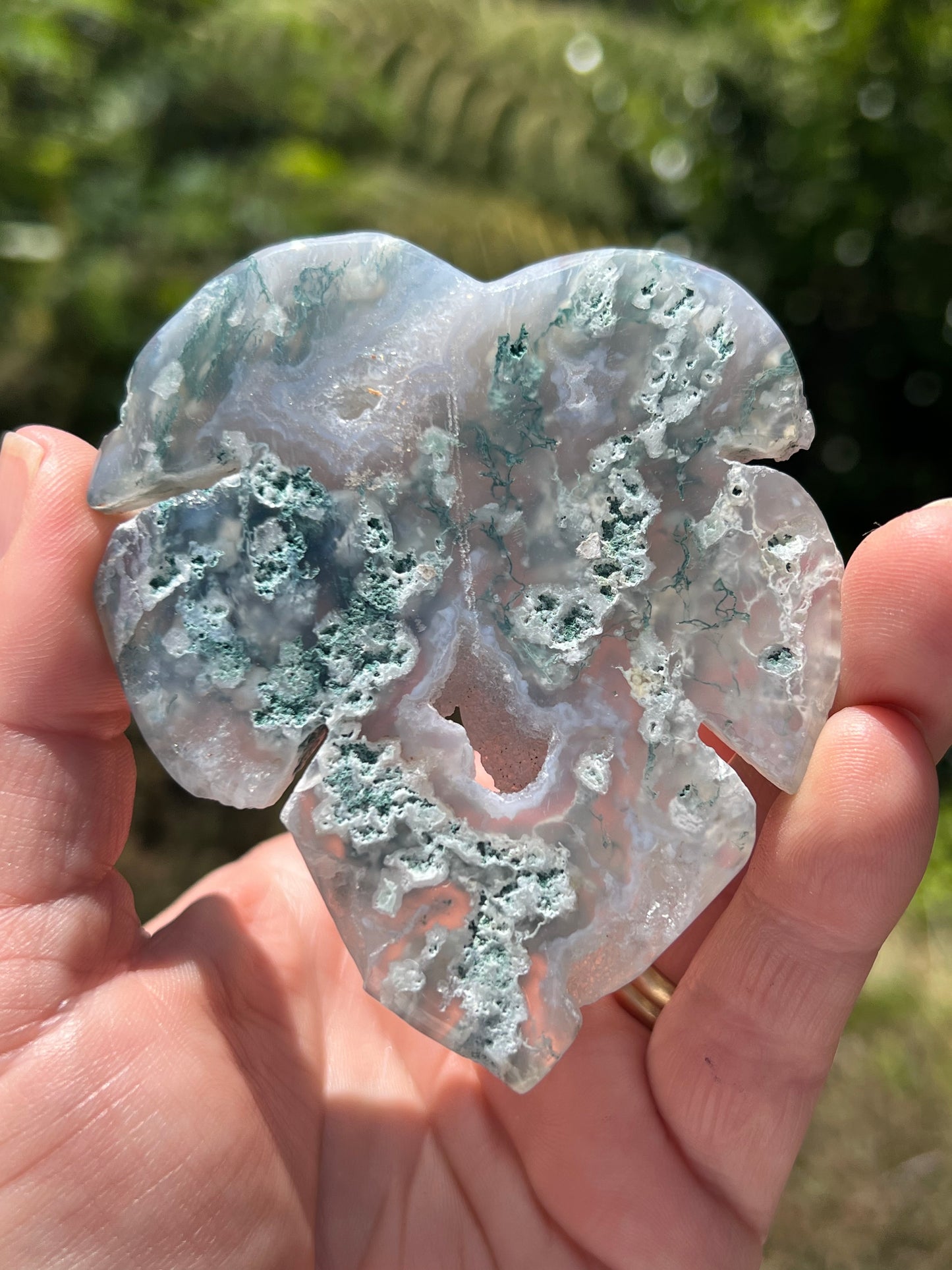 Moss Agate Monstera Leaf