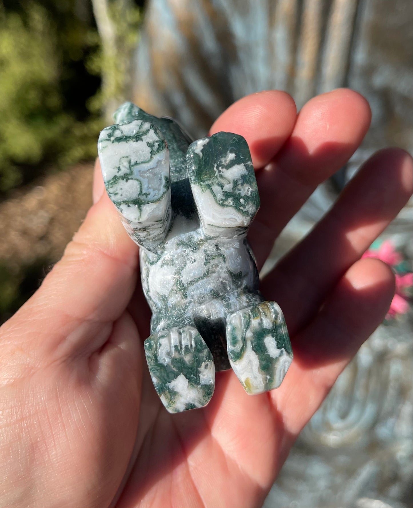 Moss Agate Polar Bear
