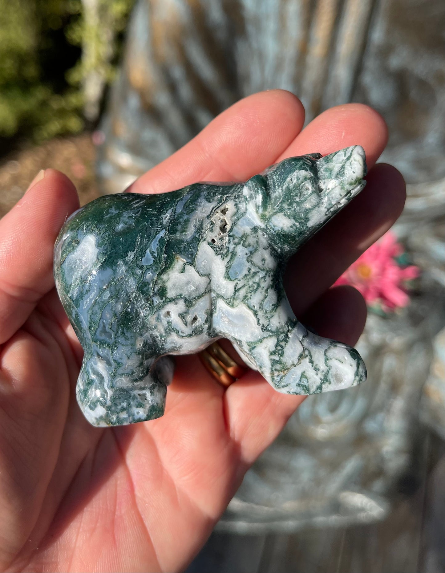 Moss Agate Polar Bear
