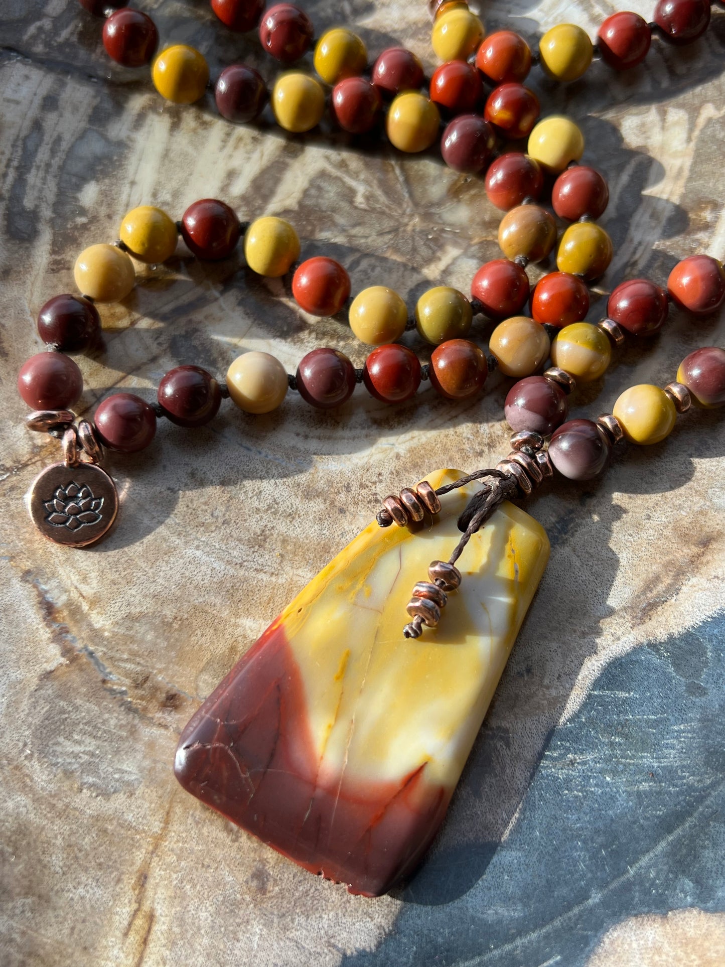 Mālā with Mookaite Jasper with an Australian Mookaite Guru Bead