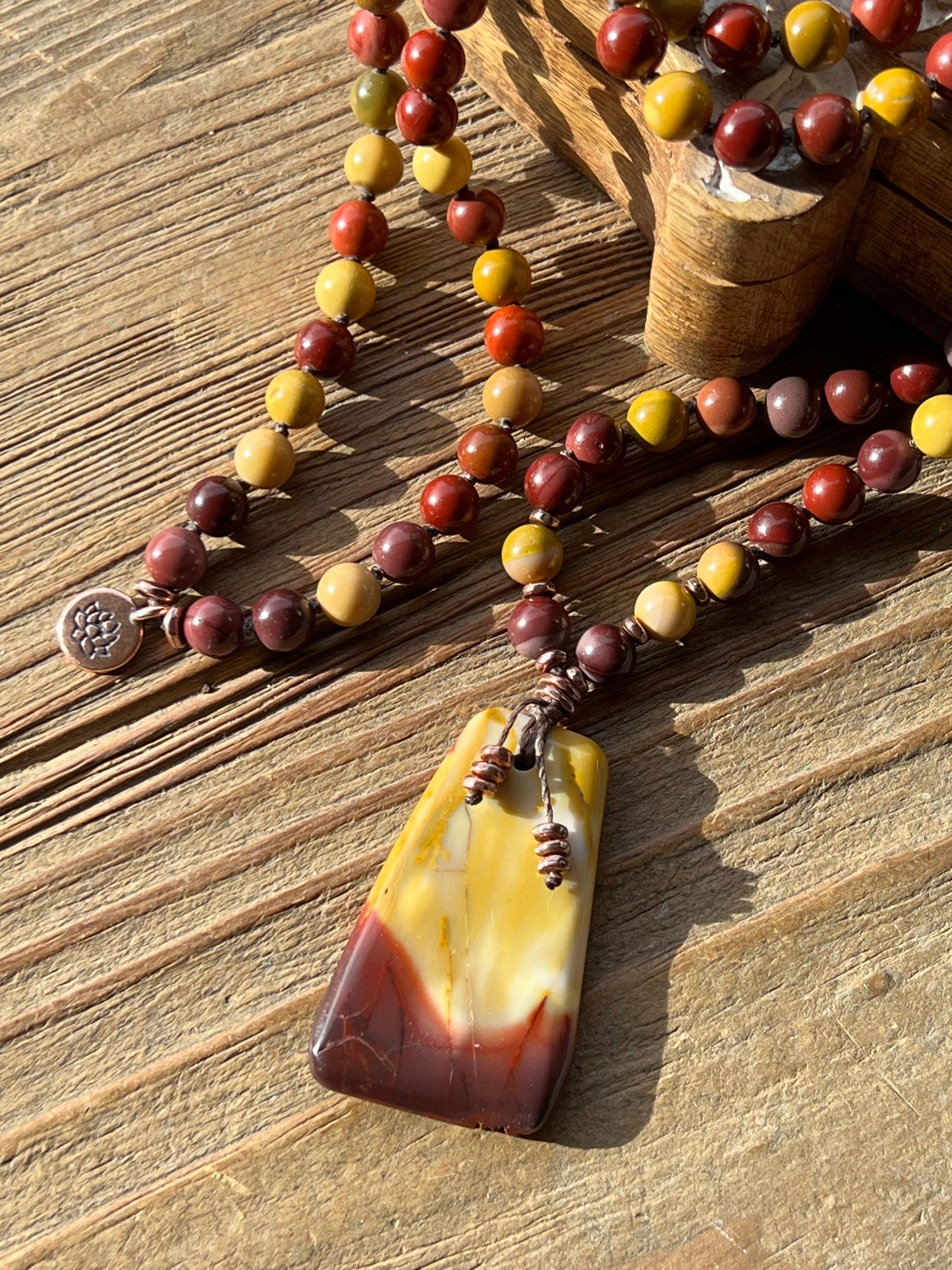 Mālā with Mookaite Jasper with an Australian Mookaite Guru Bead