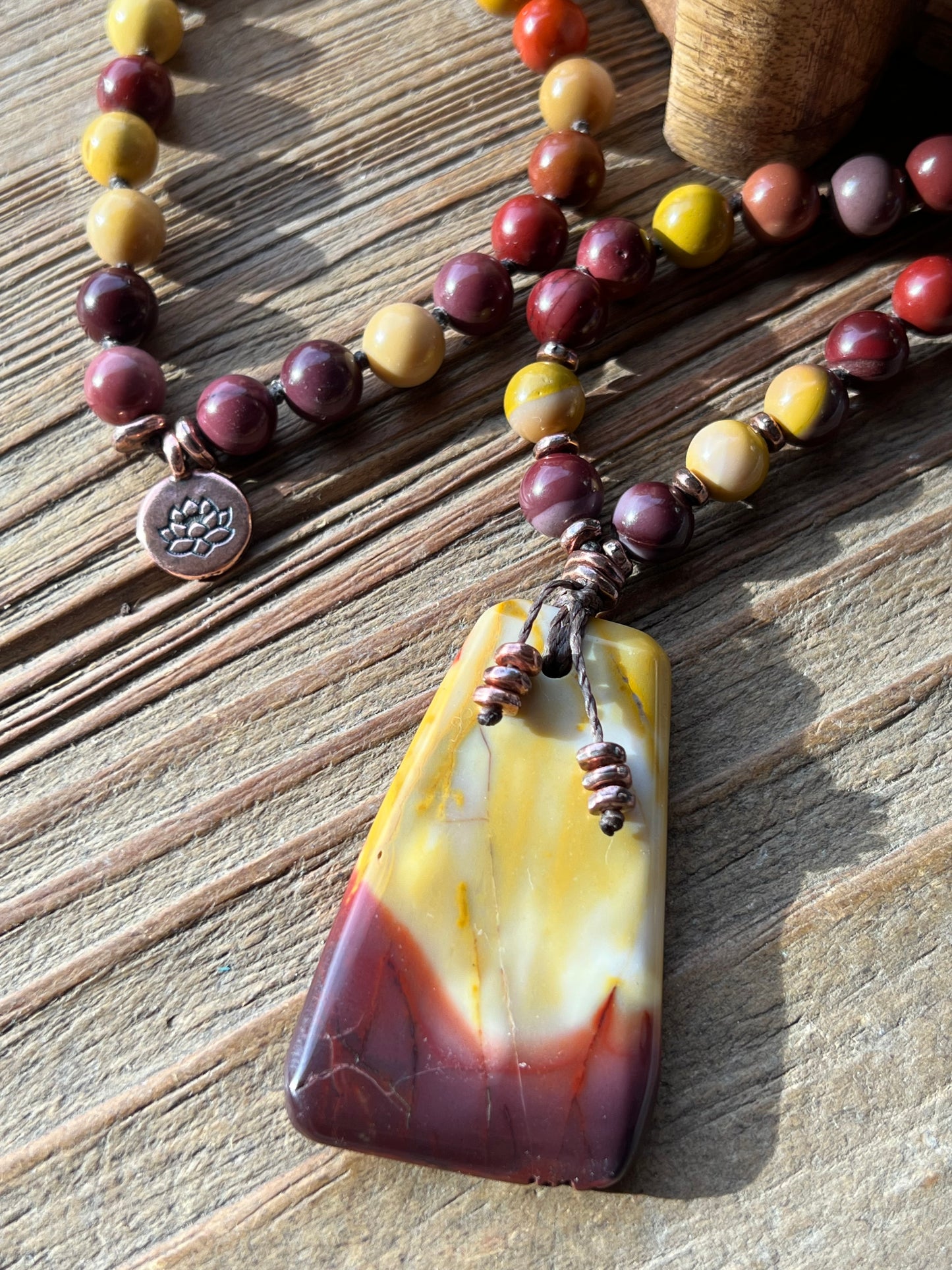 Mālā with Mookaite Jasper with an Australian Mookaite Guru Bead