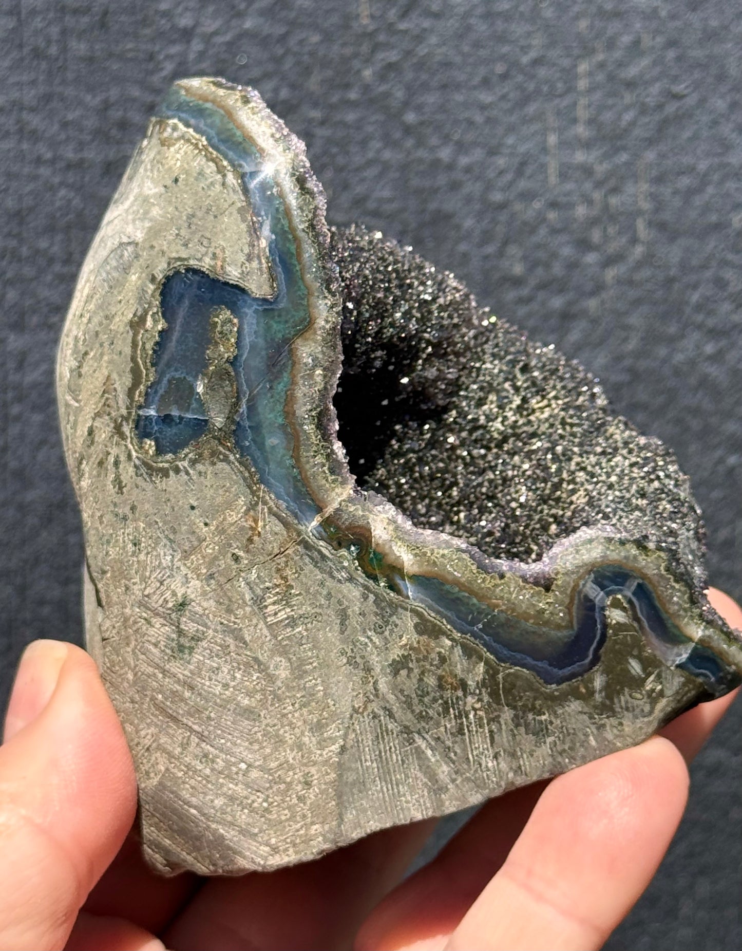 Black Amethyst cut base 8