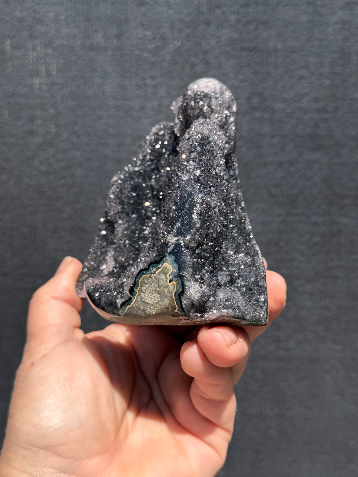 Black Amethyst cut base 6
