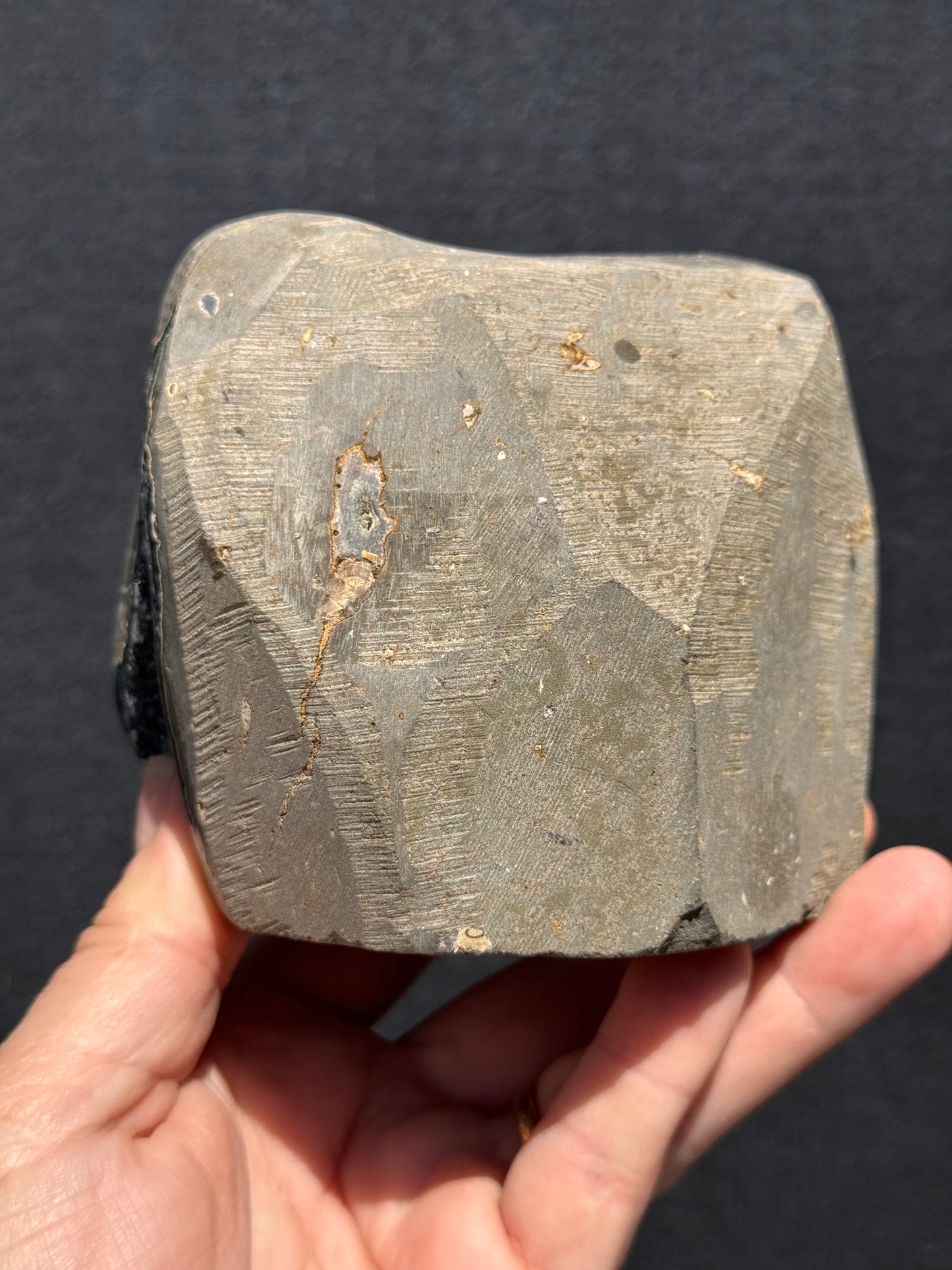 Black Amethyst cut base 7