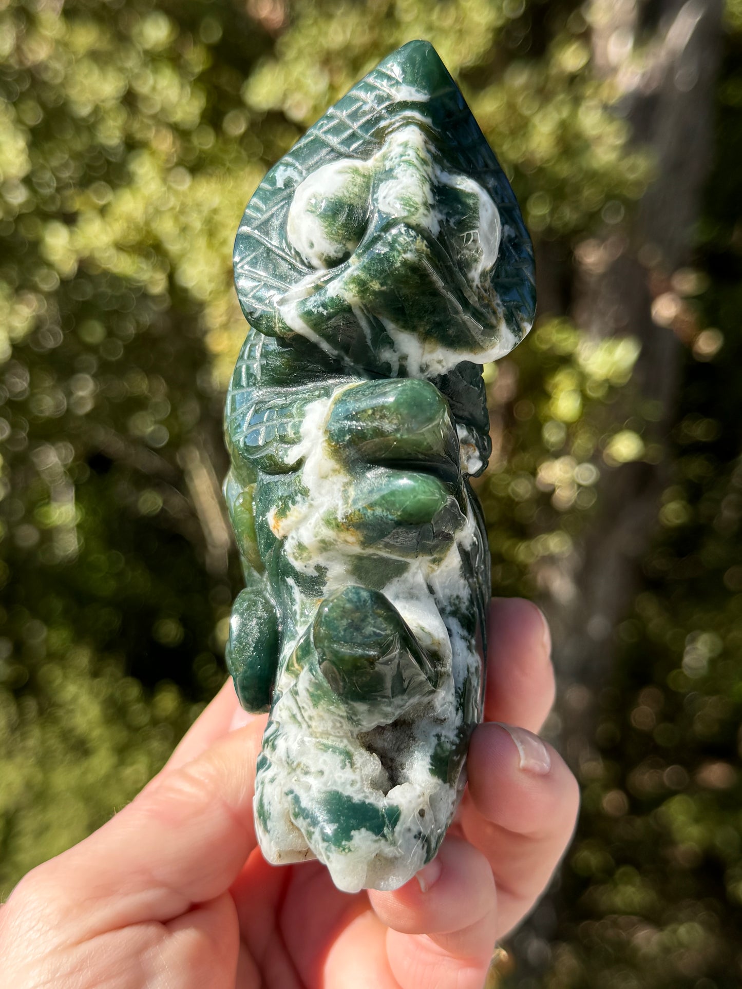 Moss Agate Chameleon carving