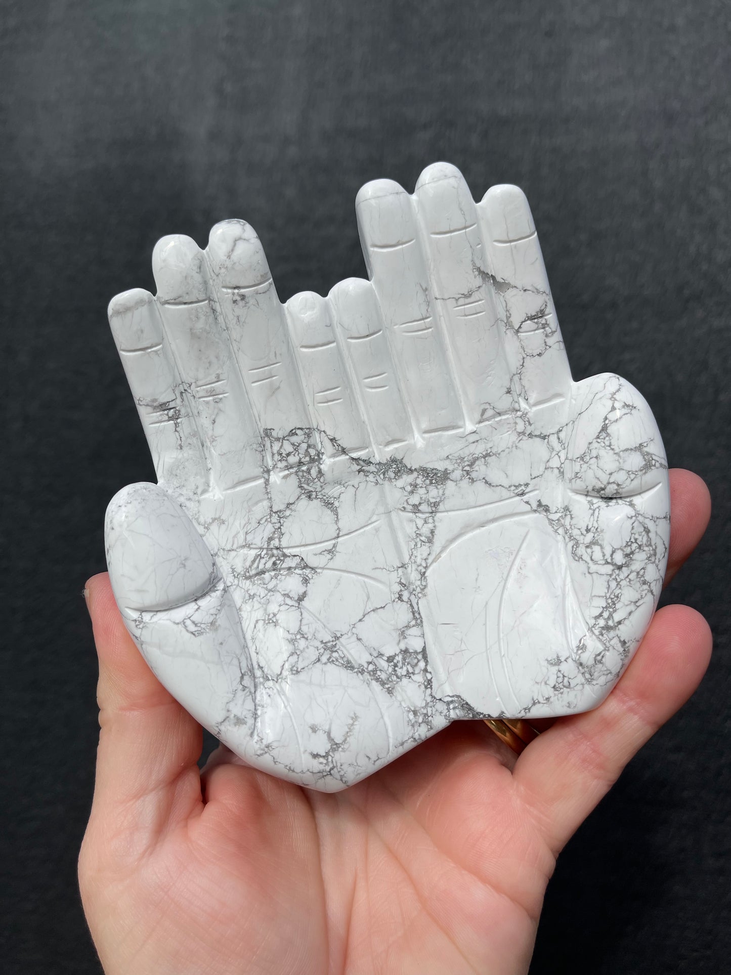 Howlite Offering Hands Bowl