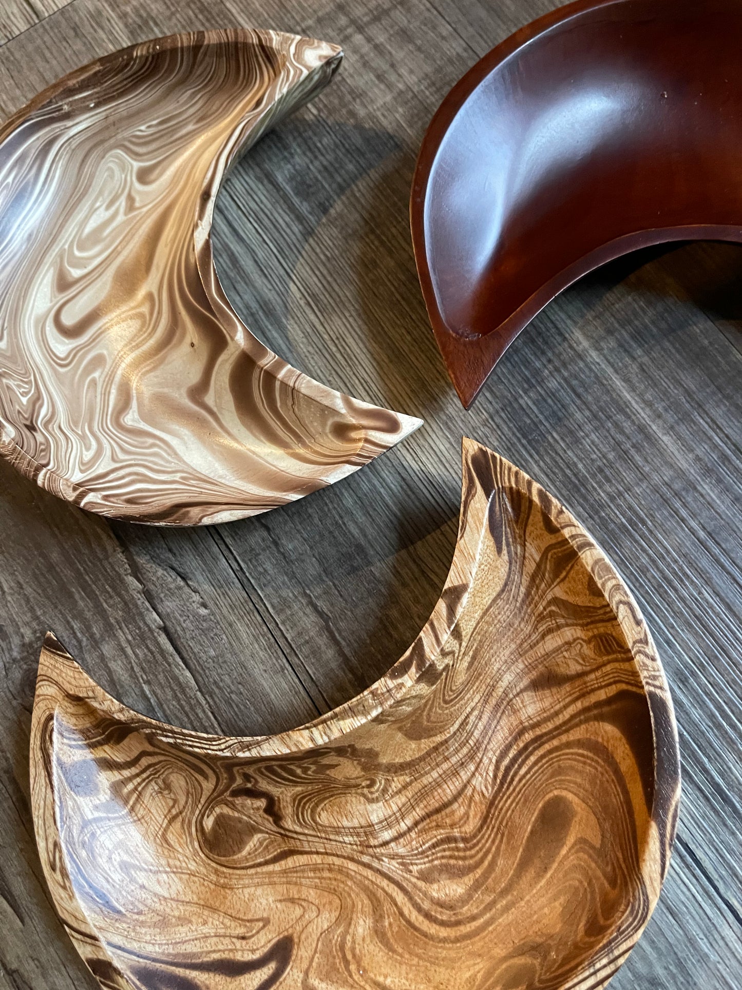 Crescent Moon Mango Wood Bowl, Light Brown Marble