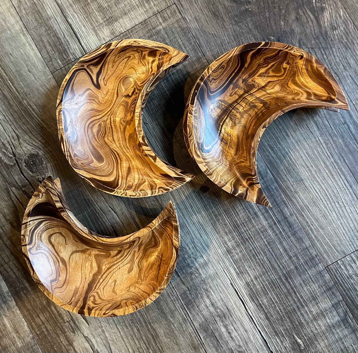 Crescent Moon Mango Wood Bowl, Dark Brown Marble