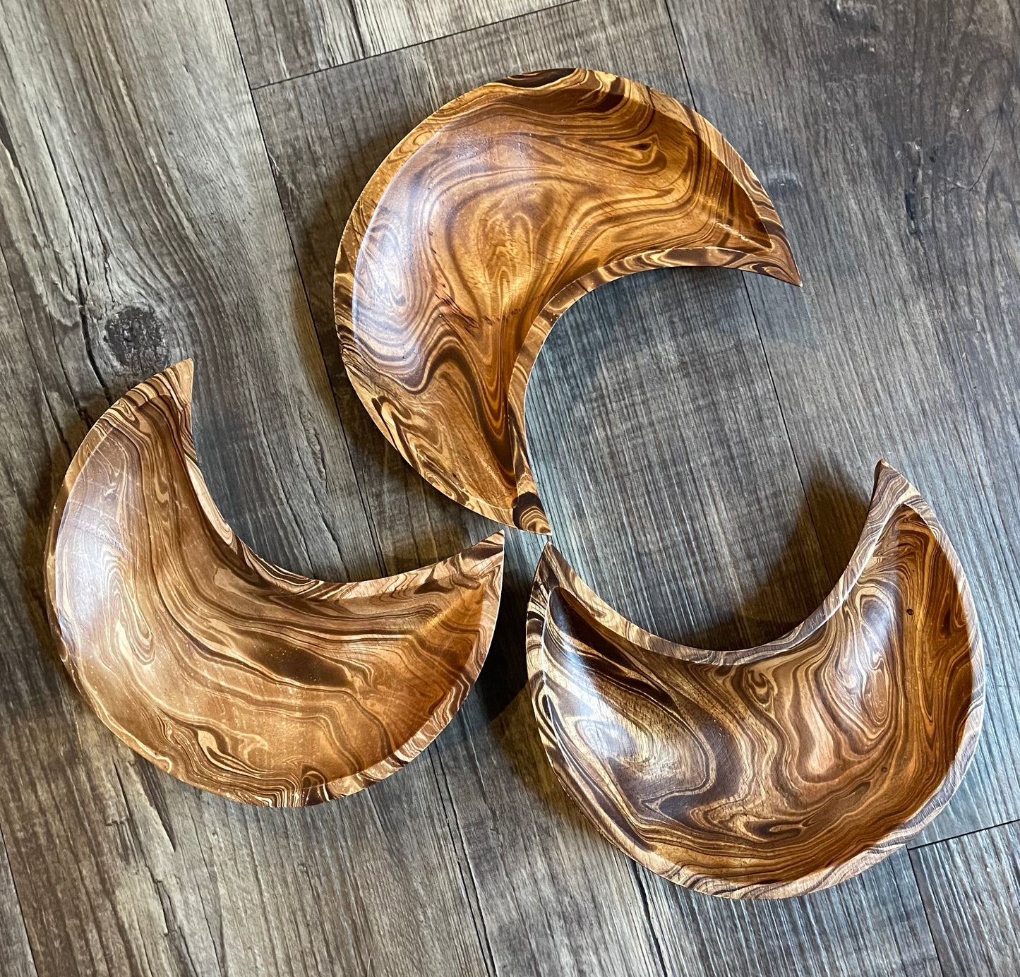 Crescent Moon Mango Wood Bowl, Dark Brown Marble