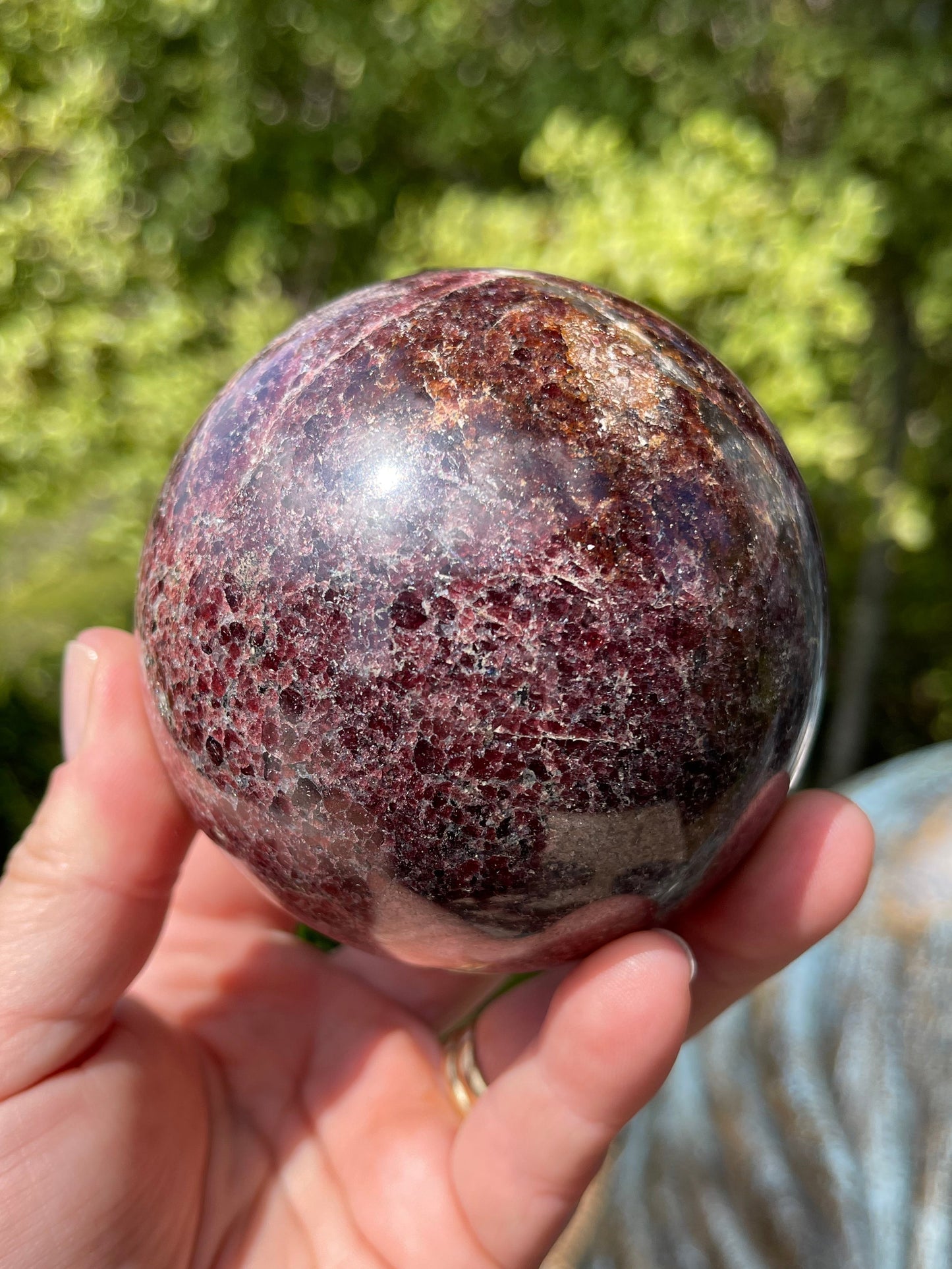 Garnet-Grenatite Sphere