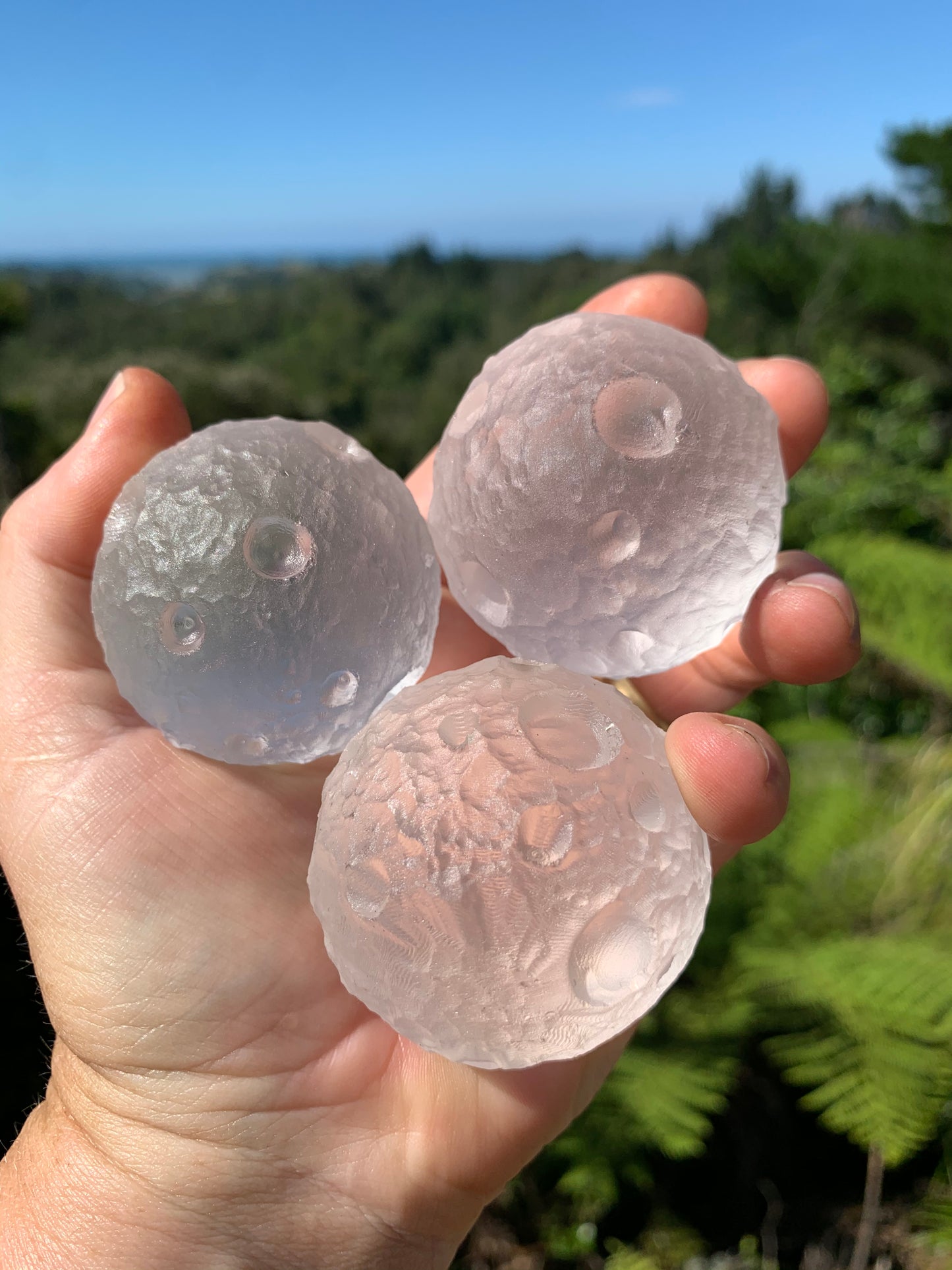 Clear Smelting Glass Carved Moon