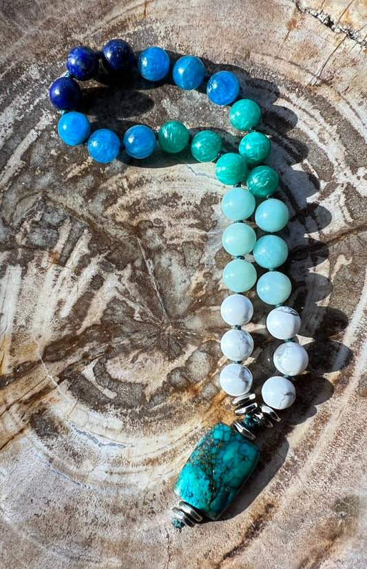Pocket Mālā with Blue Shade Beads