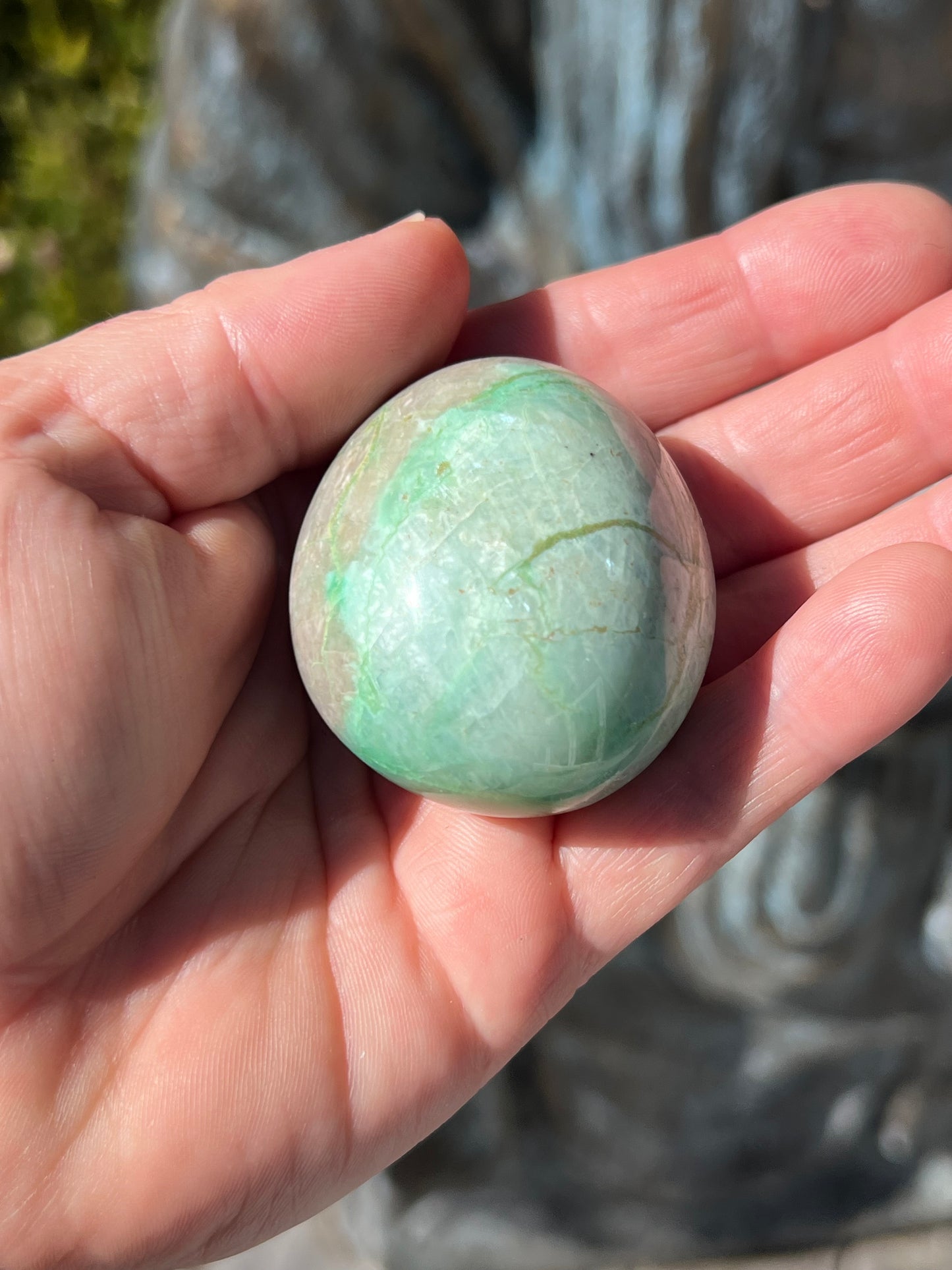 Green Moonstone/Garnierite Palm stone