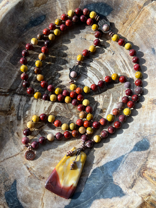 Mālā with Mookaite Jasper with an Australian Mookaite Guru Bead