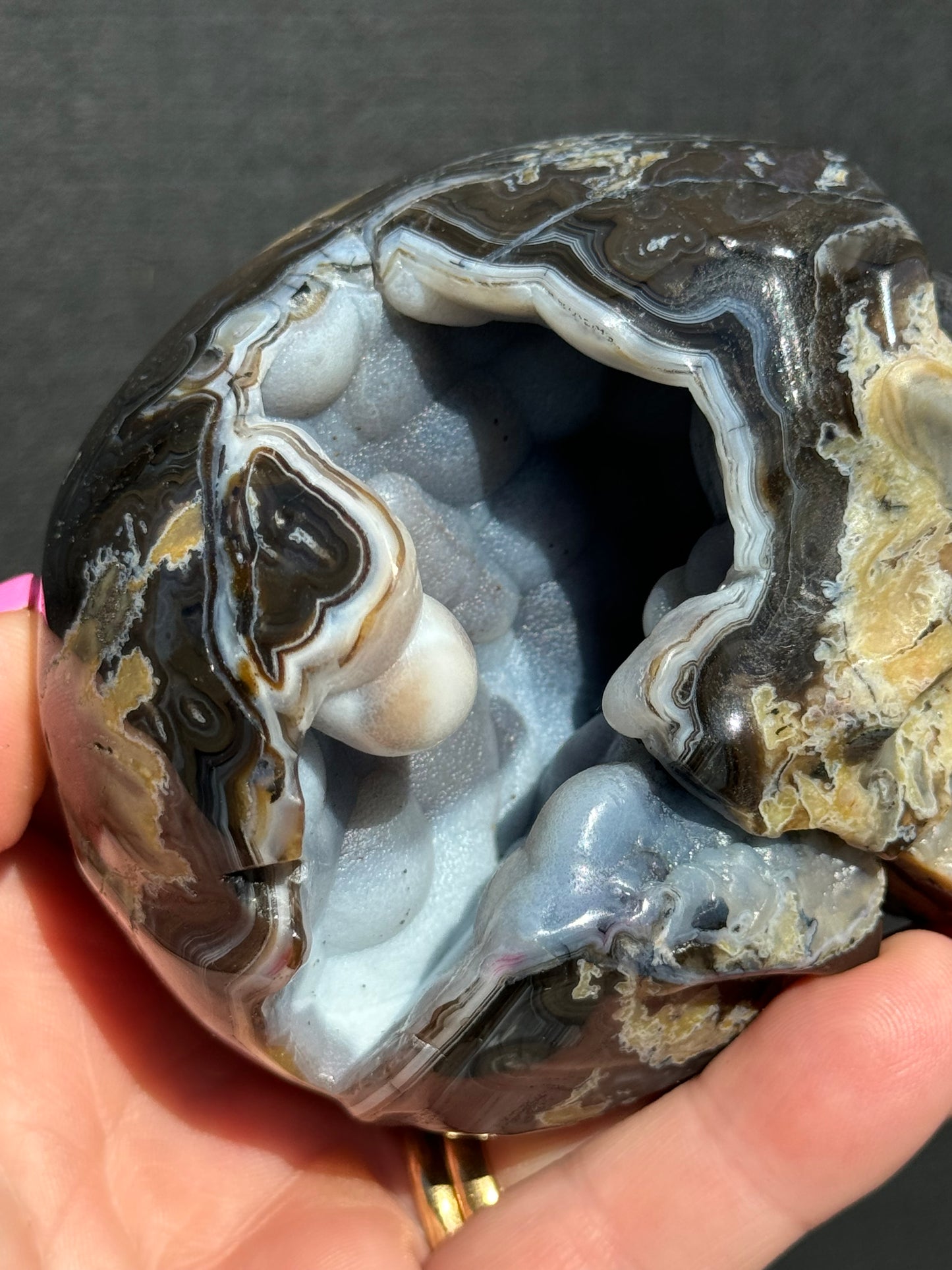 Volcanic Agate carved Skull