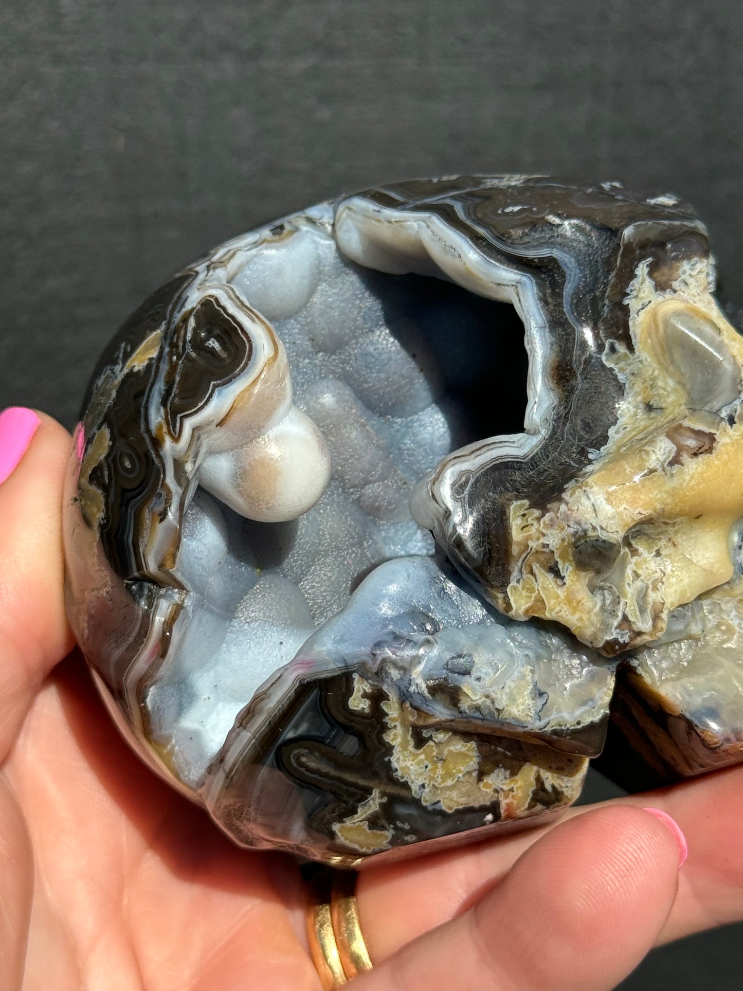 Volcanic Agate carved Skull