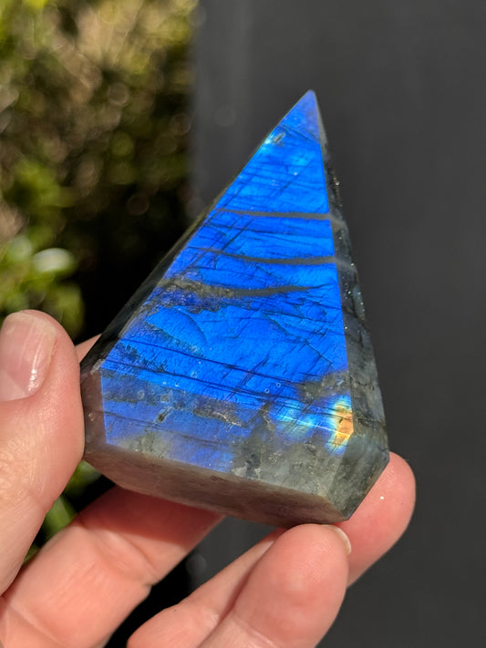 Labradorite Diamond 8