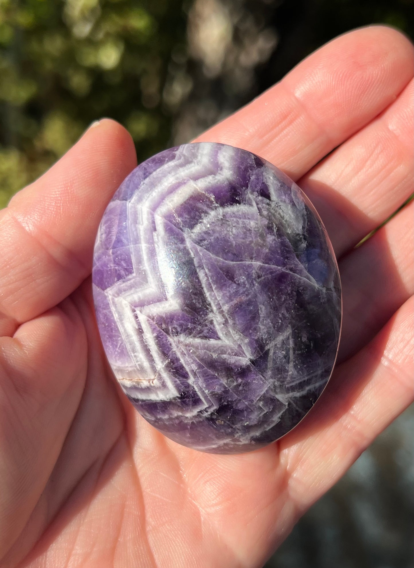 Chevron Amethyst Palm Stone