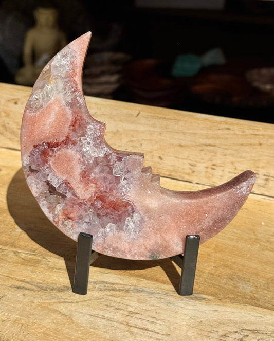Pink Amethyst carved Face in the Crescent Moon - Rare Druze
