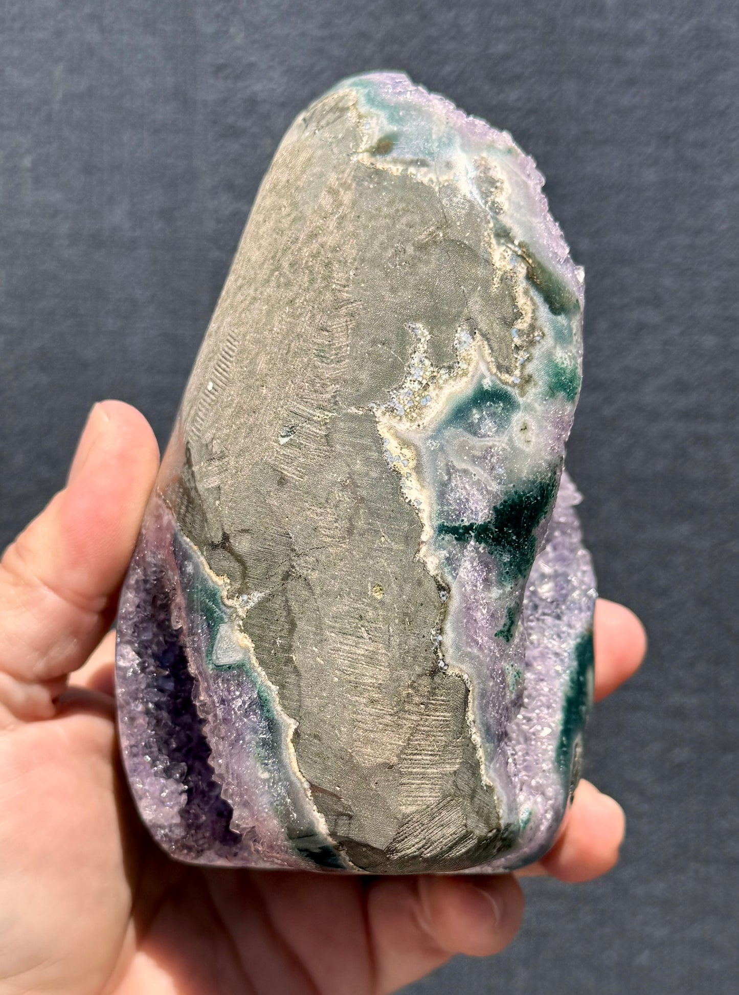 Lilac Amethyst Wrap-Around Geode Cut Base with Green Agate Border 10
