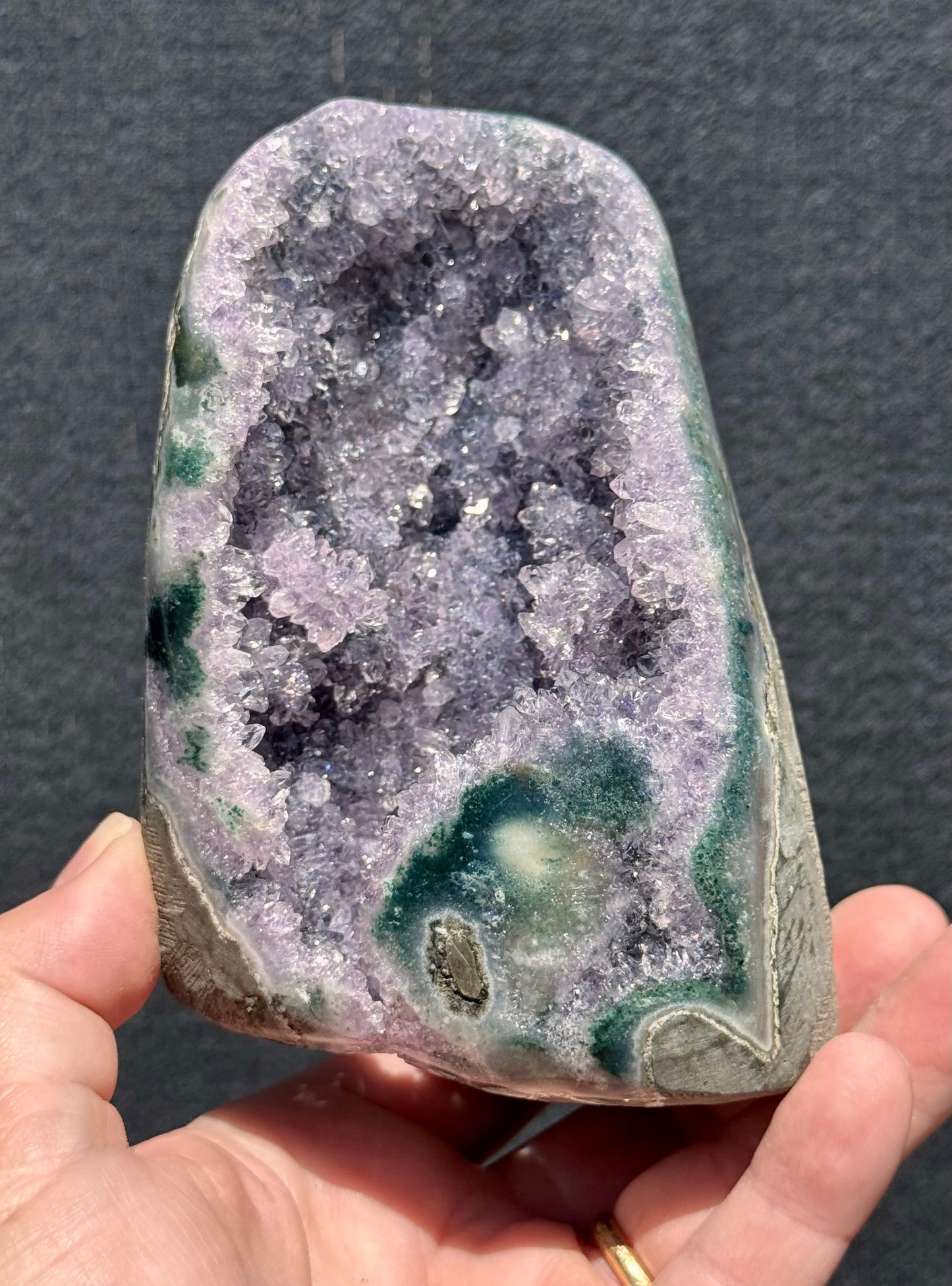 Lilac Amethyst Wrap-Around Geode Cut Base with Green Agate Border 10
