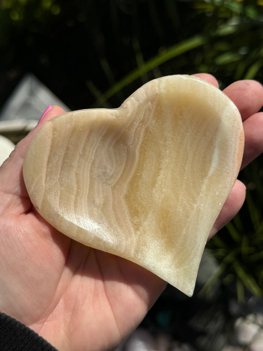 Onyx Heart Dish