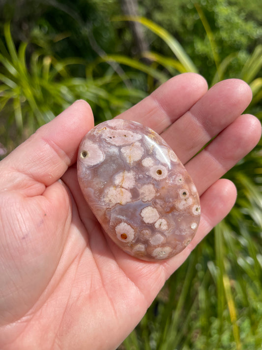 Cherry Blossom/Flower Agate Palm Stone