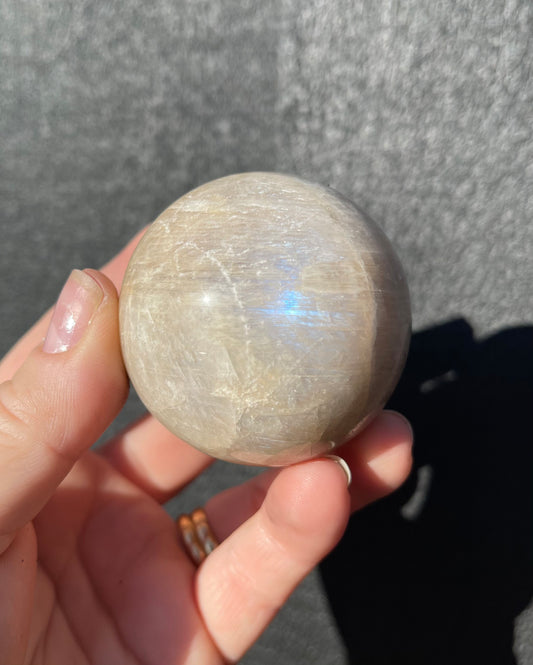 Moonstone Sphere, Blue Flash