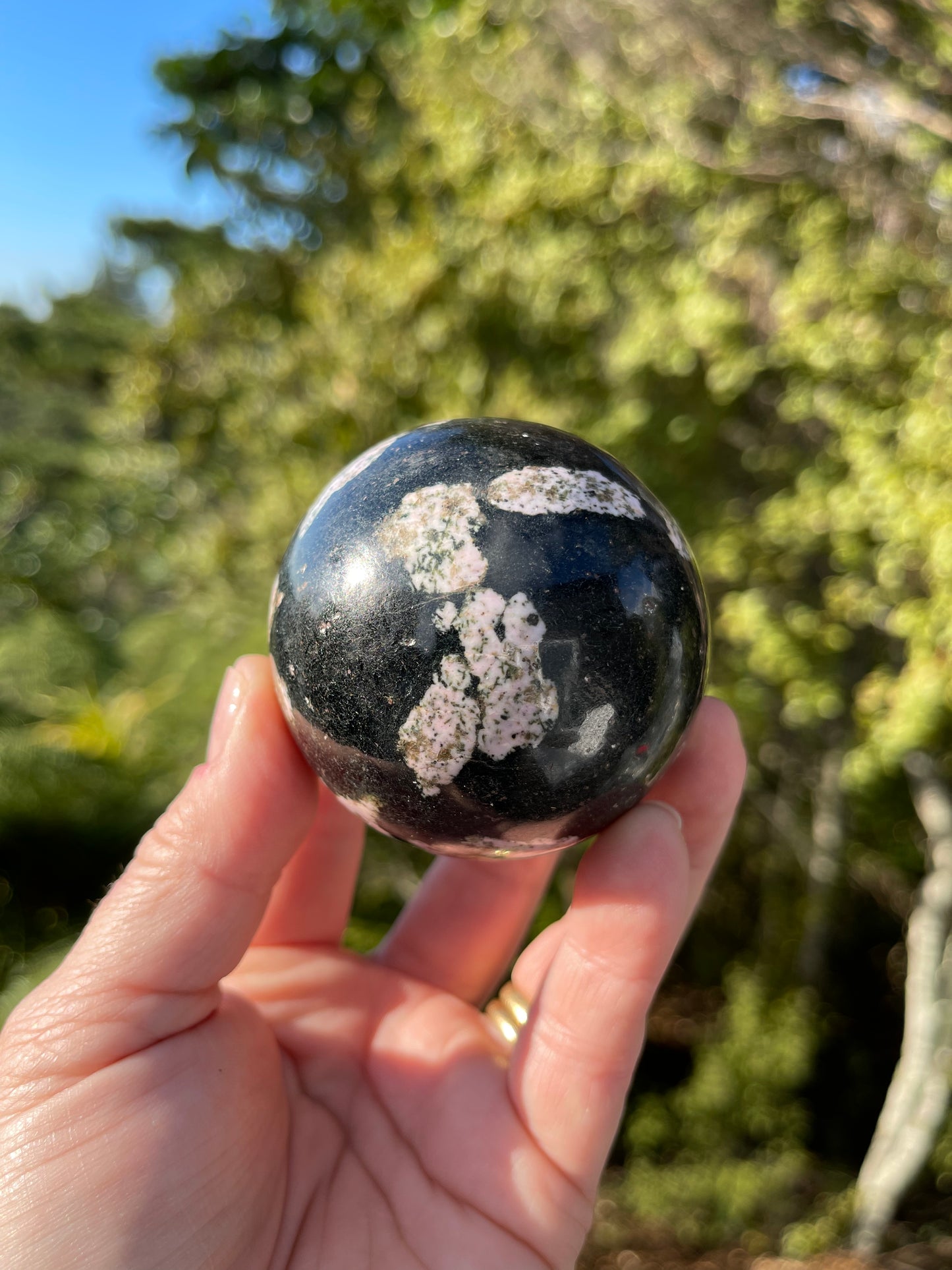 Black Jade with Thulite Sphere
